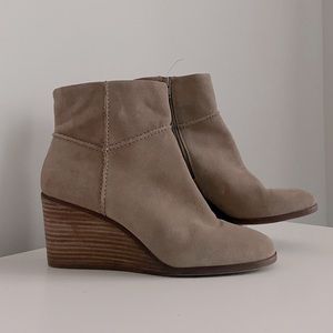 Taupe Wedge Bootie | 9 | Lucky Brand